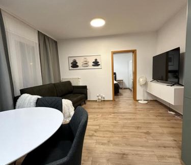 Pitkovice Apartment | IOS Garden