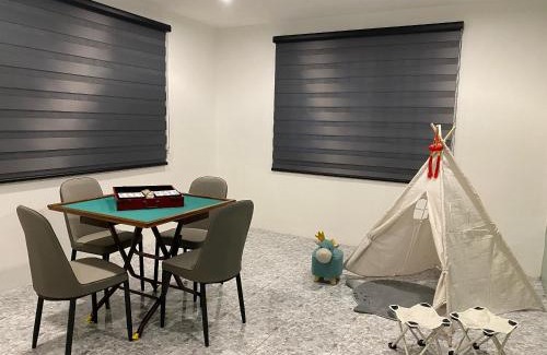 Pasir Pinji House | IPOH LYL EVERGREEN HOMESTAY 12pax
