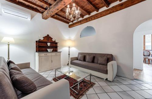 Sant' Ambrogio Apartment | Irene and Elena House - Florence