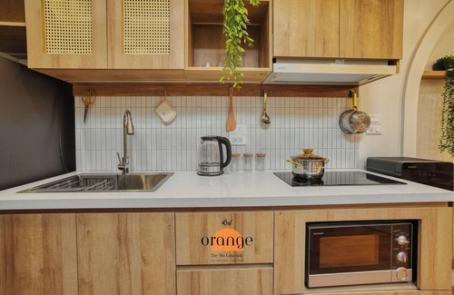 Yen Phu Apartment | iRest Orange Tay Ho Lakeside Apartment