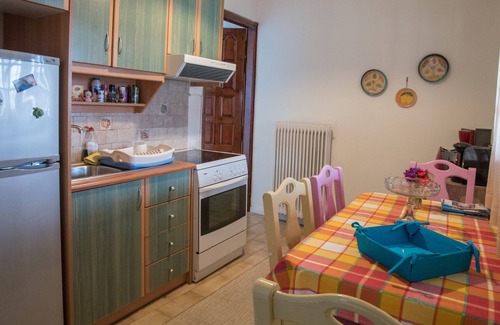 Zakynthos Town Apartment | Irida Apartment in the centre of Zante