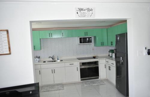 Orange Bay House | Irie Vibes Ocean View
