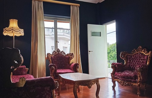 Elefsina Apartment | IRIS Baroque aparment
