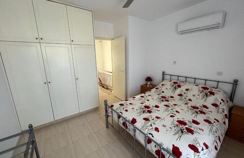 Universal Apartment | Iris cottage 2-bedroom townhouse