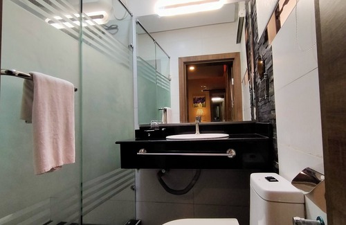 Wuse 2 Hotel | Iris Hotel