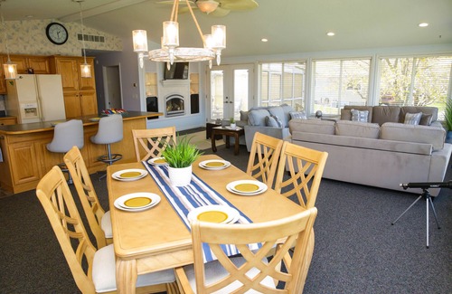 Moscow House | Irish Hills -Perfect Place to make memories!
