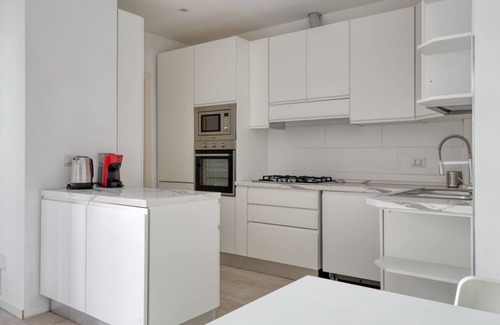 Turro Apartment | Iroko Living - Turro
