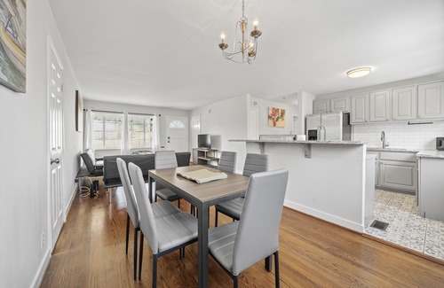 Norwood House | Iron City Charm