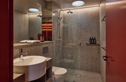 Sorell Hotel | Iron Creek Bay Estate