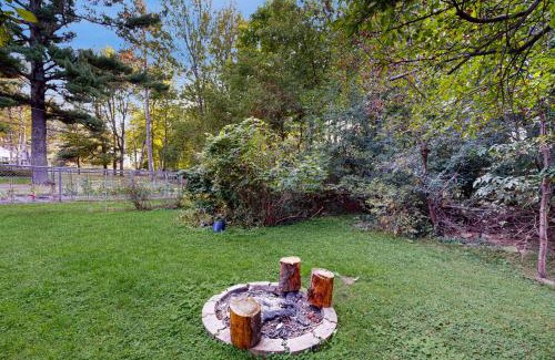 Iron Mountain House | Iron Mountain Getaway