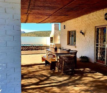 Graaff-Reinet House | Ironstone Cottage