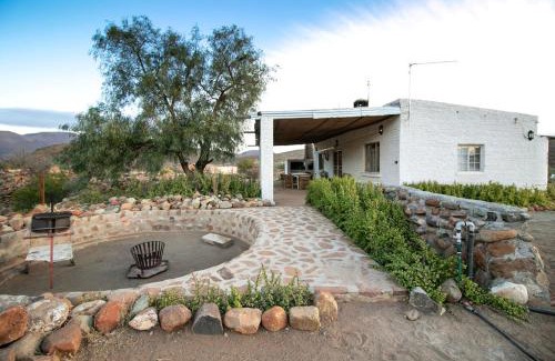 Graaff-Reinet House | Ironstone Cottage