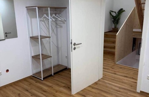 Lottstetten House | Isaak Apartment Lottstetten