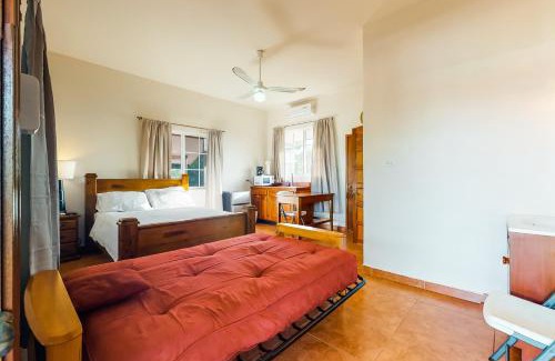 Hopkins Apartment | Isebei Guest House Gold Standard Certified