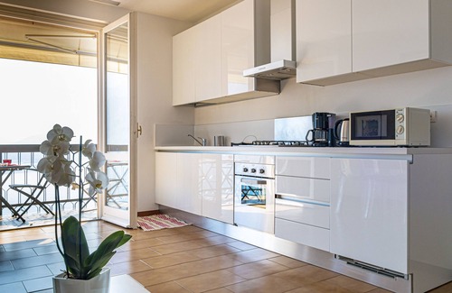 Riva di Solto House | IseoLakeRental - Romantic Holiday 2