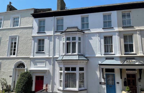 Bont Newydd House | Isfryn Holiday Let