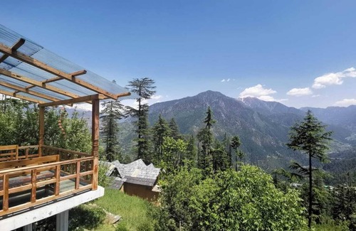 Banjar Cottage | Ishan log huts- Boutique home Stay since 1999 Bahu,Banjar,Kullu,india