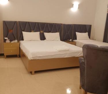 E-11 Sector House | Islamabad Family Lodges