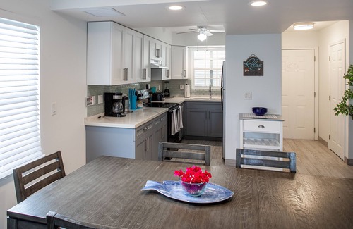 Grace Bay Condo | Island Club Turks