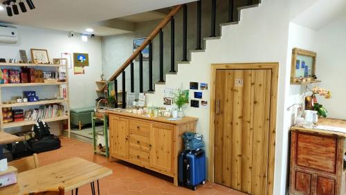 Nangan House | Island Flower Inn