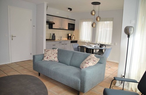 De Koog House | Island Getaway w/Spa Bath