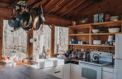 Frontenac Villa | Island Retreat: Hot Tub, BBball, pickleball, boats, in Fine Homebuilding mag