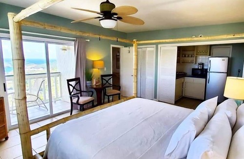 Estate Contant House | Island View Guesthouse