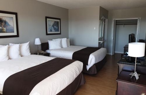 Historic Powell River Townsite Hotel | Island View Lodge