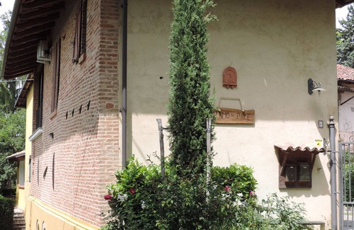 Cocconato Apartment | Isolated on hill, flat with terrace,garden among romanesque art,quiet,nature