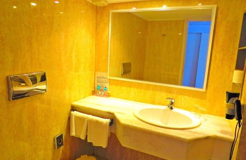 Istron Hotel | Istron Bay Hotel