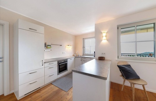 Appiano Sulla Strada del Vino Apartment | Holiday Apartment 'Weingut Zail' with Mountain View, Wi-Fi and Air Conditioning