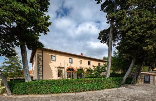Casellina Apartment | Jasmine in typical Florentine style