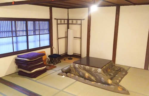 Iga House | It is a ninja mansion where you can stay in an old - Squid warehouse / Iga Mie