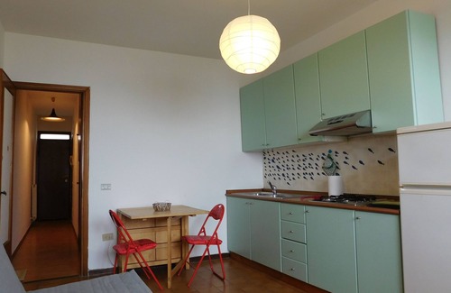 Marina di Pisa Apartment | Sea scent, lovely seafront apartment