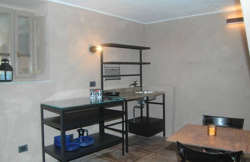 San Giuliano Terme House | Holiday Home in Molina di Quosa near Pisa
