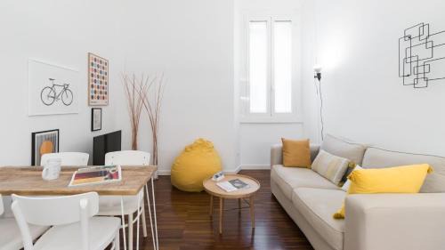 Porta Garibaldi Apartment | Italianway - Jacopo dal Verme 4