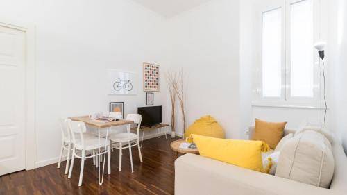 Porta Garibaldi Apartment | Italianway - Jacopo dal Verme 4