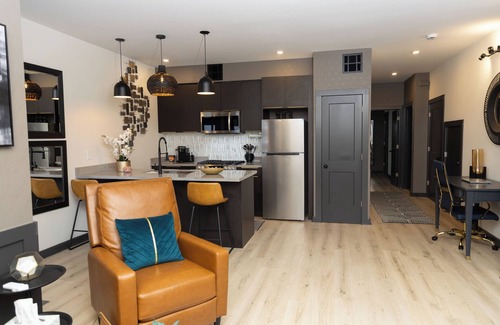 Treme Apartment | Its a VIBE! Chic 2BD/1BA retreat close to everything important in New Orleans
