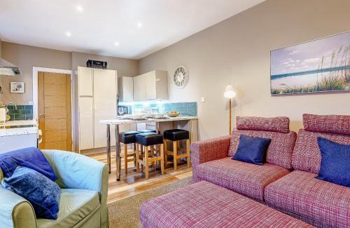 Innellan House | Ivy Cottage