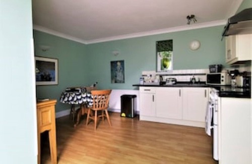 Llanfyrnach Cottage | Ivy Cottage