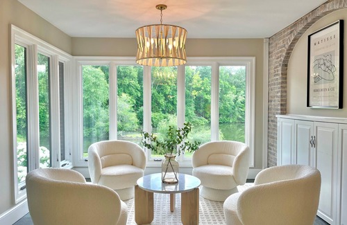 Batesville House | Ivy Retreat | Heated Saltwater Pool & Hot Tub