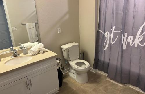 Van Nuys Apartment | Ivy's Place