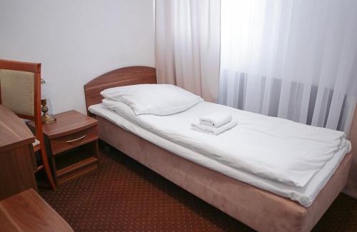 Pulawy Bed & Breakfast | Izabella