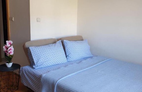 Trebesinj Apartment | Izdajem studio - apartman