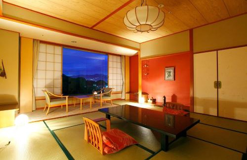 Izu Nagaoka Onsen Hotel | Izu-Nagaoka Hotel Tenbo