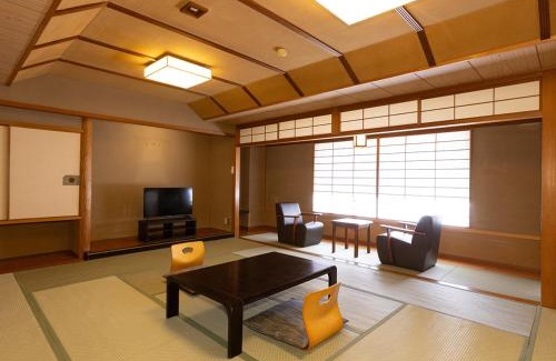 Izu Nagaoka Onsen Hotel | Izu Nagaoka Kinjokan