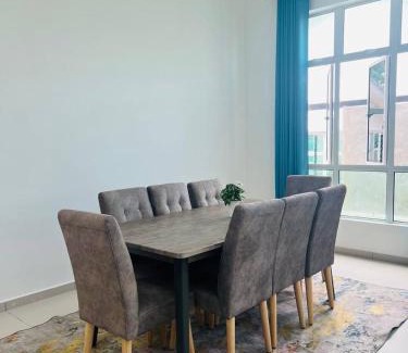 Merlimau Apartment | Izzara Homestay