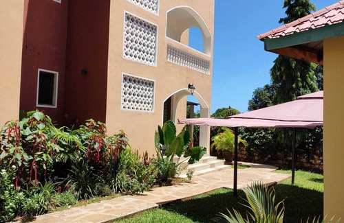 Malindi Apartment | J&U Lounge Malindi, Beat and Breakfast in der Nähe vom Flughafen Malindi
