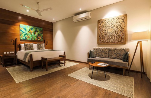 Zig Zag Ward House | JA Enchanted Waterfront Seychelles