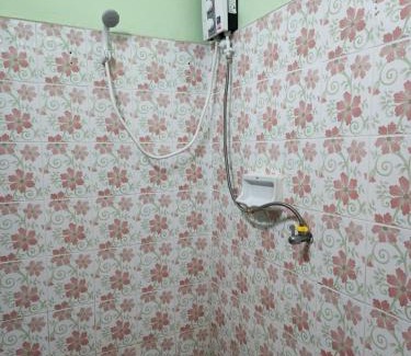 Betong House | Jaaoo Homestay Betong - 4 Bedroom House